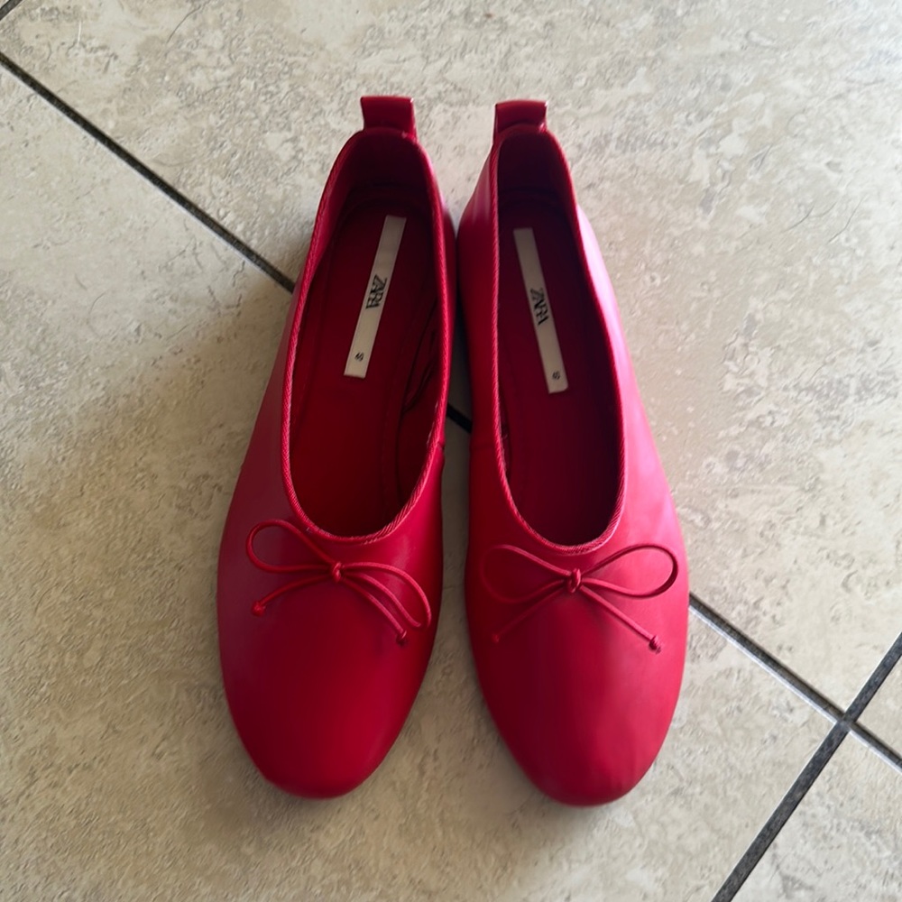 Ballet flats ! Brand new